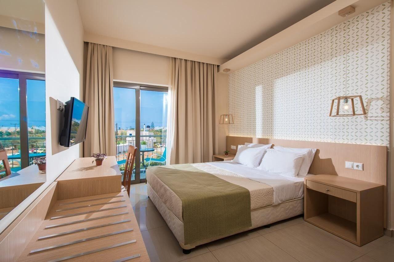 Oasis Beach Hotel - Adults Only Anissaras Dış mekan fotoğraf