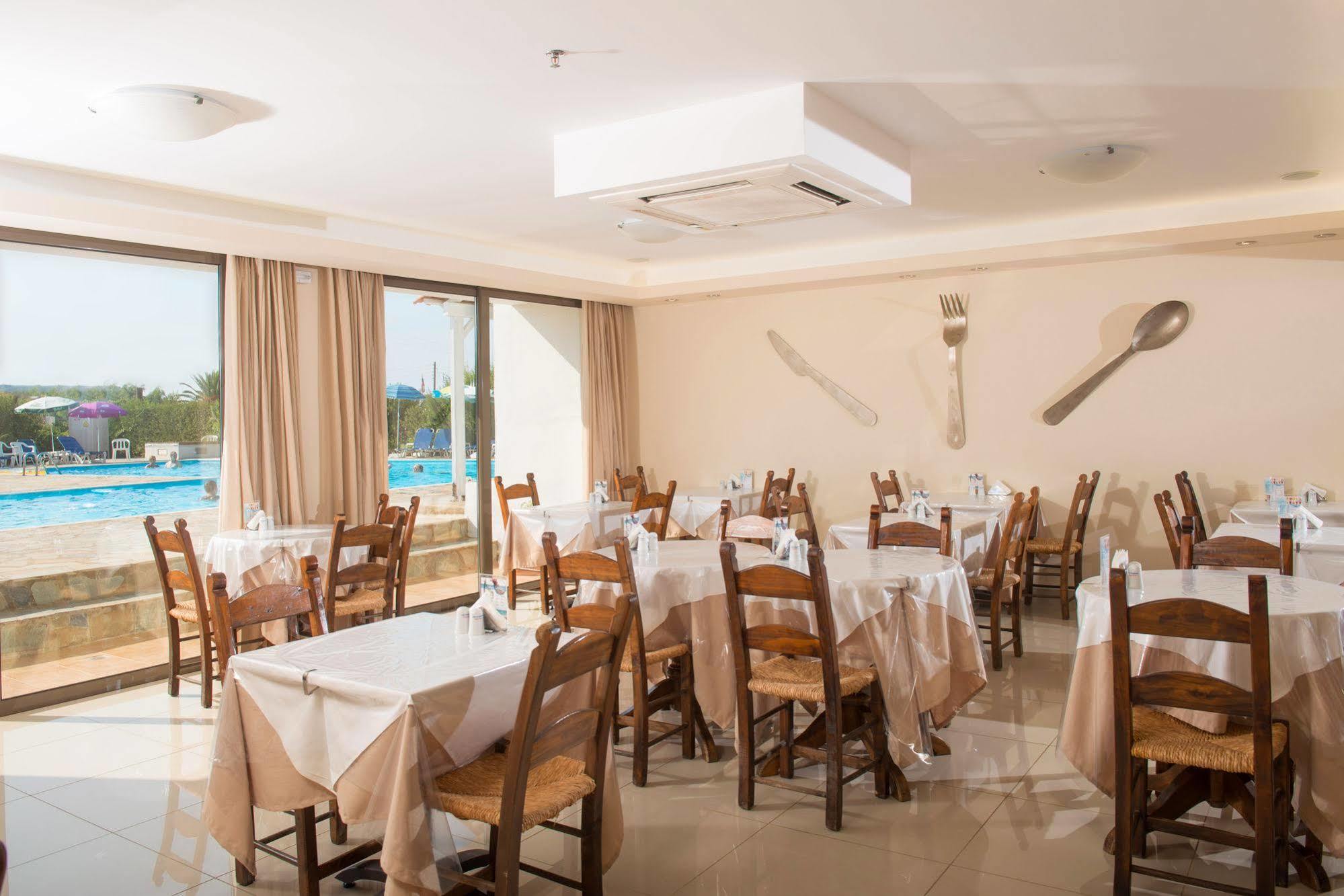 Oasis Beach Hotel - Adults Only Anissaras Dış mekan fotoğraf