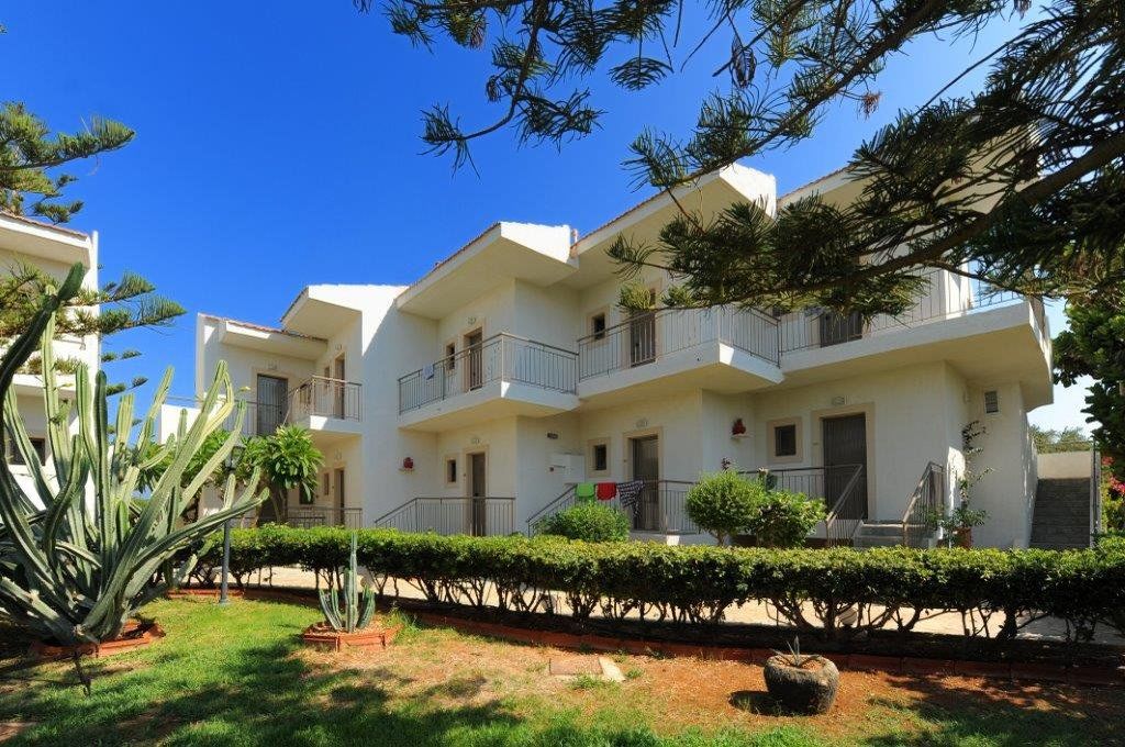 Oasis Beach Hotel - Adults Only Anissaras Dış mekan fotoğraf