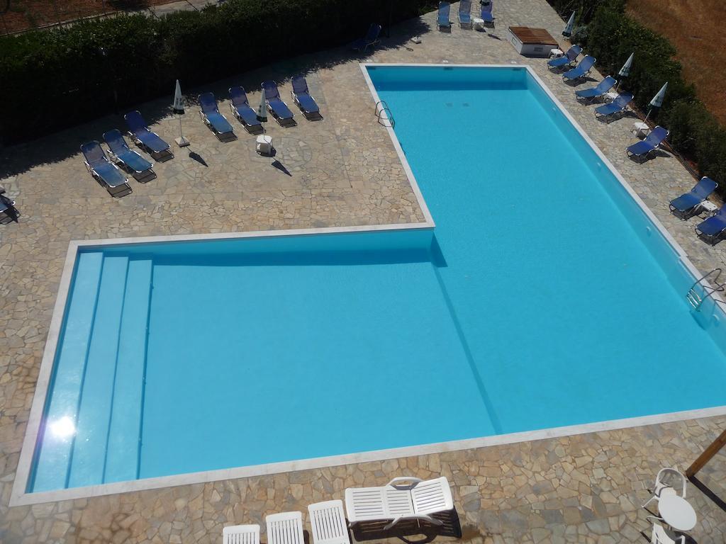 Oasis Beach Hotel - Adults Only Anissaras Dış mekan fotoğraf